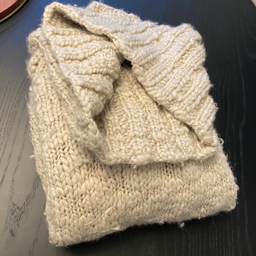 Knitted sweater - thick + cozy XL